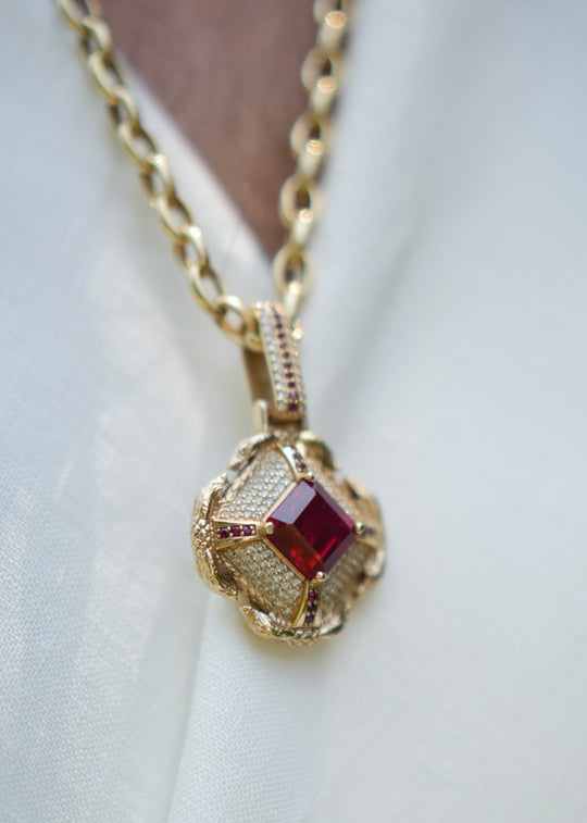 Ouro Ruby Pendant